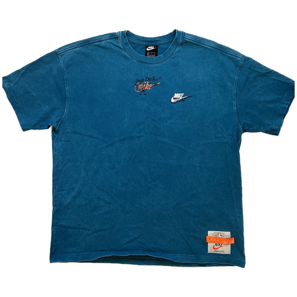 Heavyweight Nike graphic tee